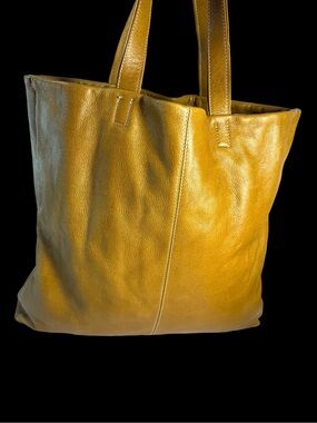 Pulicati Mustard Tan Leather Tote - Minimalist Shoulder Bag